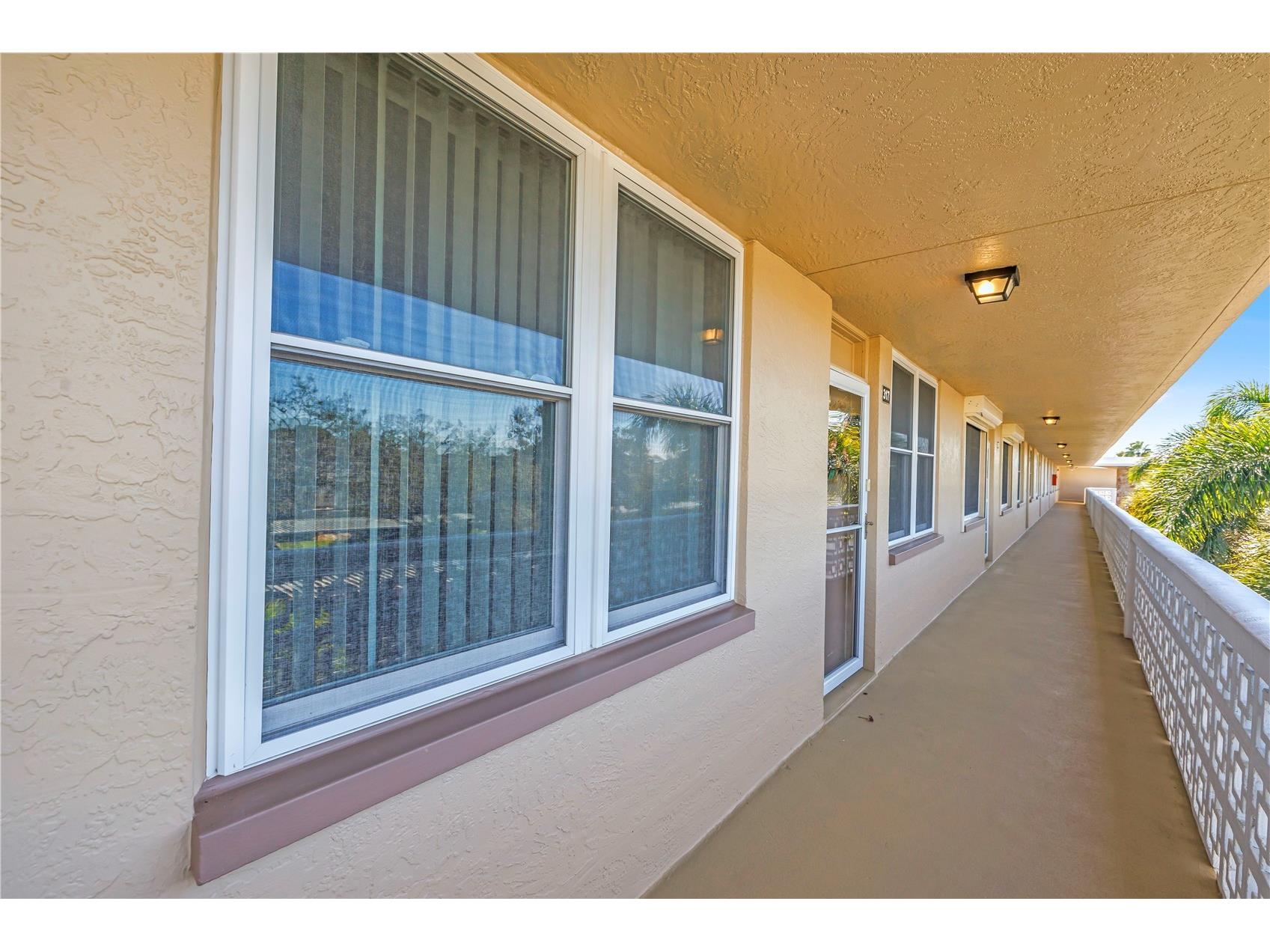 5095 Bay Street NE #317 Saint Petersburg FL 33703 TB8447340 image3