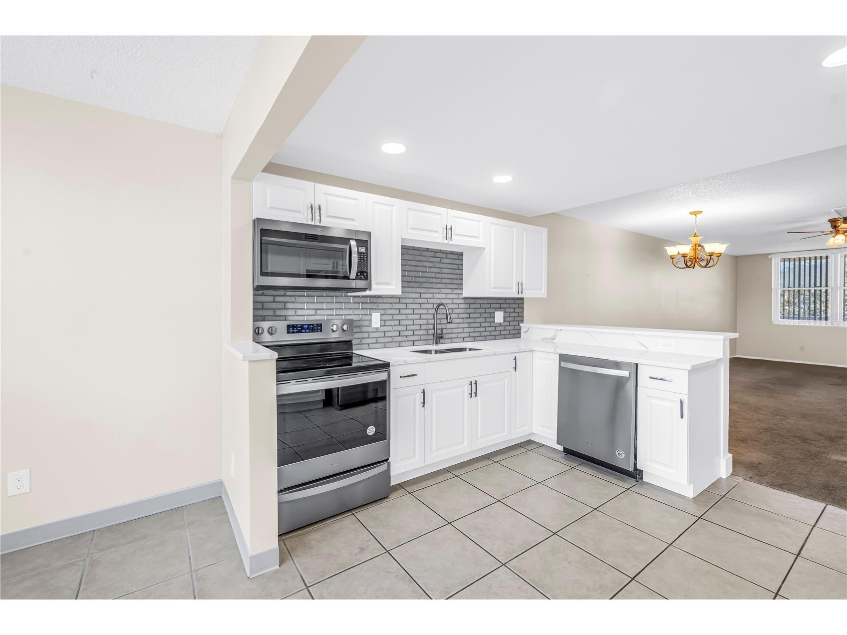 5095 Bay Street NE #317 Saint Petersburg FL 33703 TB8447340 image5