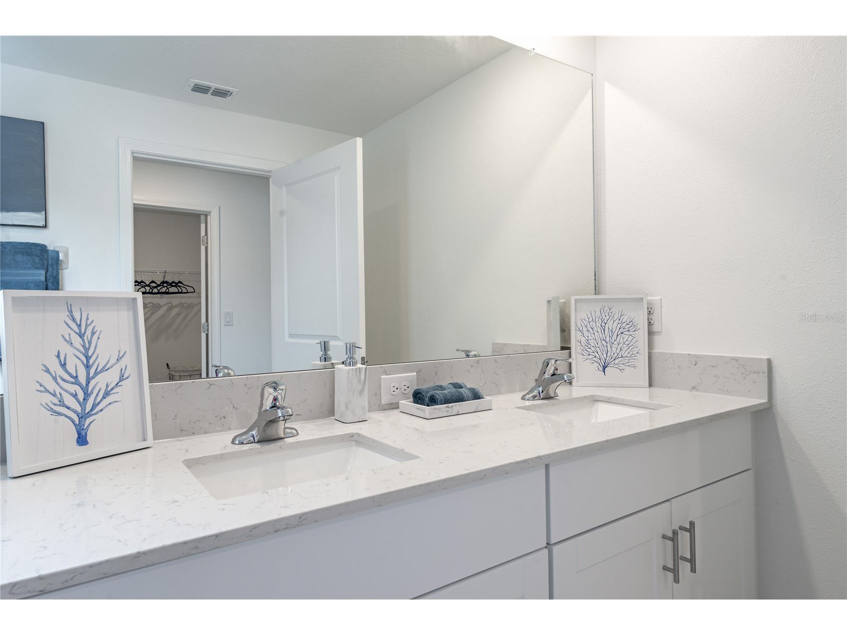 5095 Capri Harbor Drive Wimauma FL 33598 TB8502399 image31