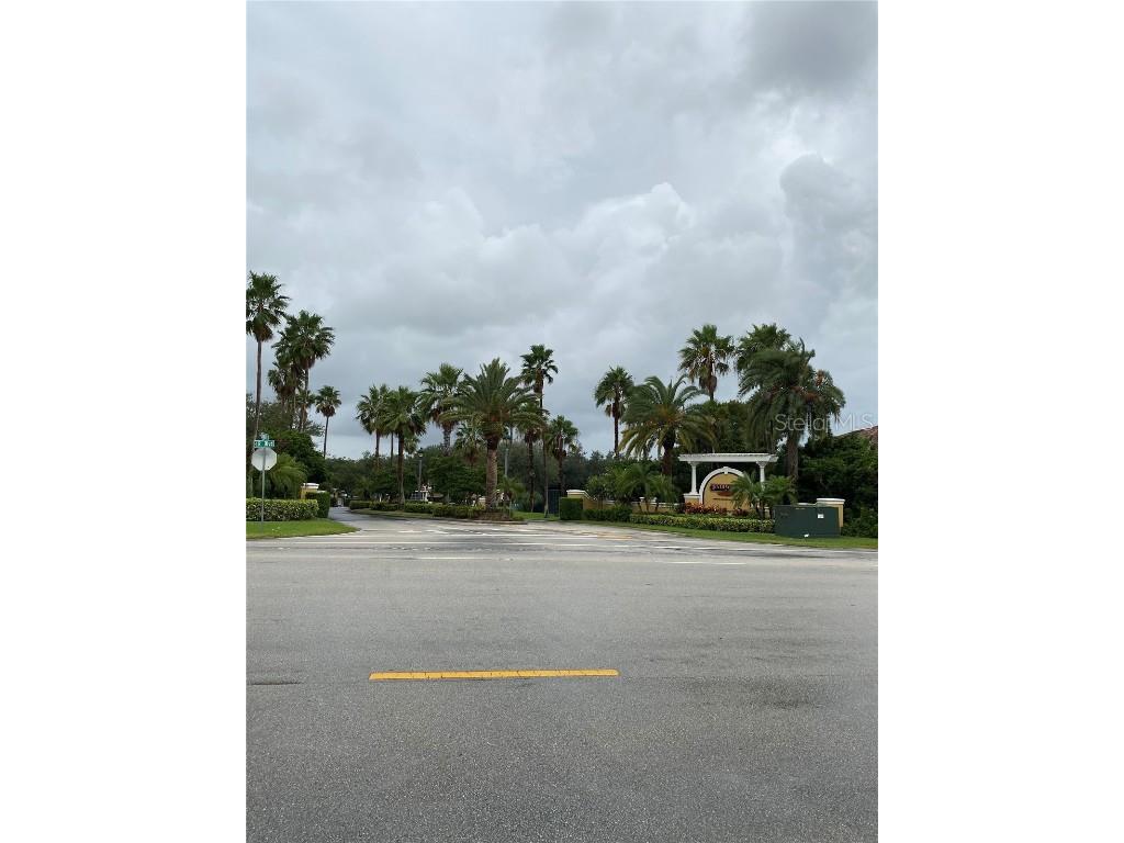5095 Fairways Circle #I306 Vero Beach FL 32967 O6363339 image2