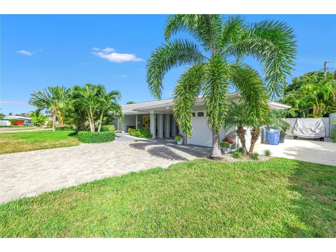 5096 41st Street S Saint Petersburg FL 33711 U8222251 image1