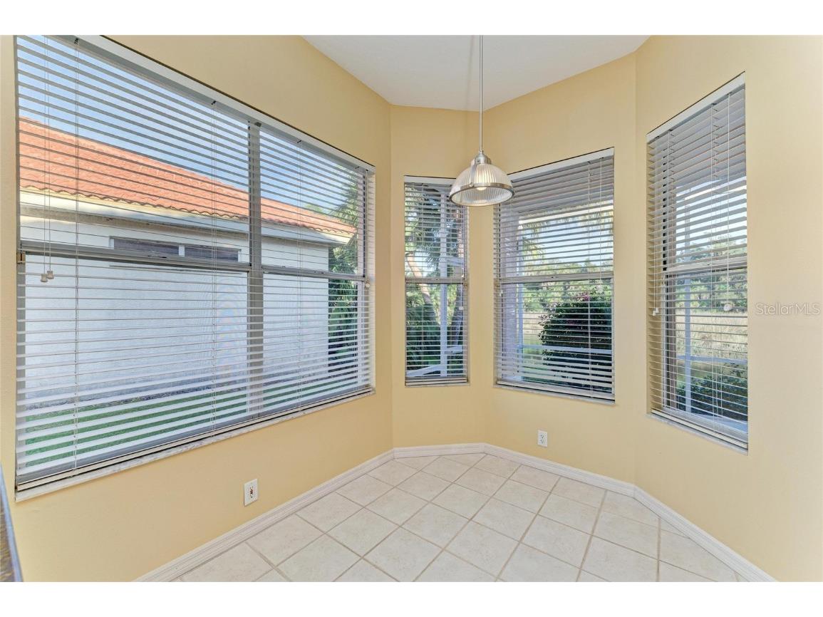 5098 Hanging Moss Lane Sarasota FL 34238 N6141857 image22