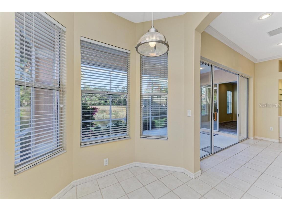 5098 Hanging Moss Lane Sarasota FL 34238 N6141857 image23