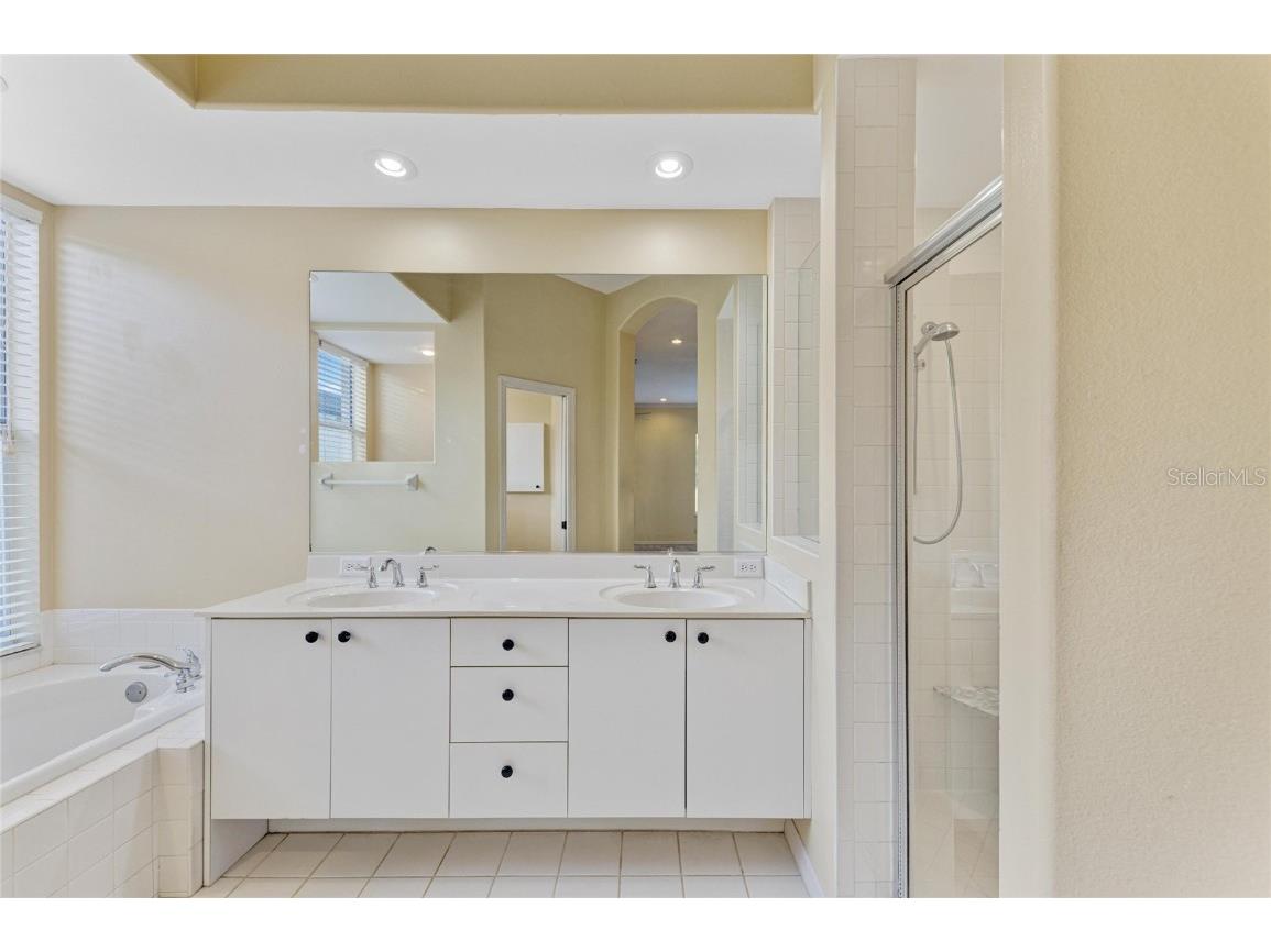 5098 Hanging Moss Lane Sarasota FL 34238 N6141857 image36