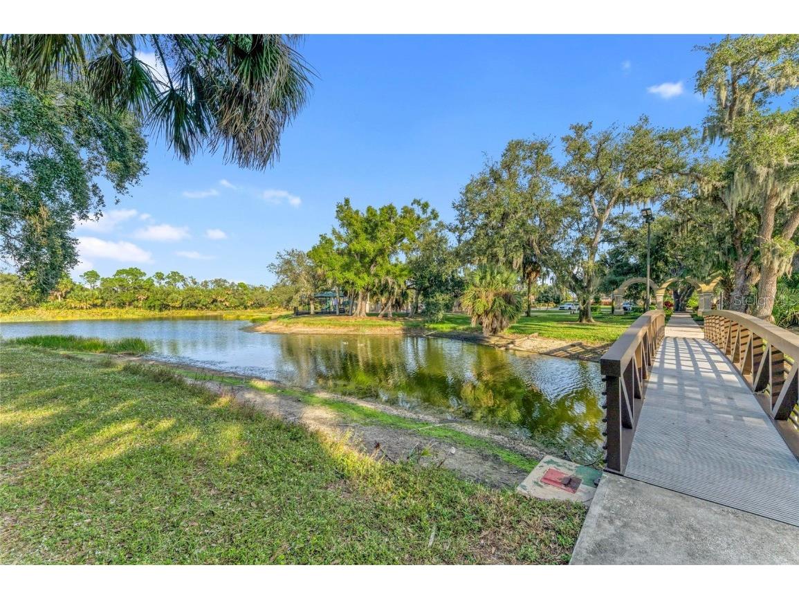 5098 Hanging Moss Lane Sarasota FL 34238 N6141857 image85