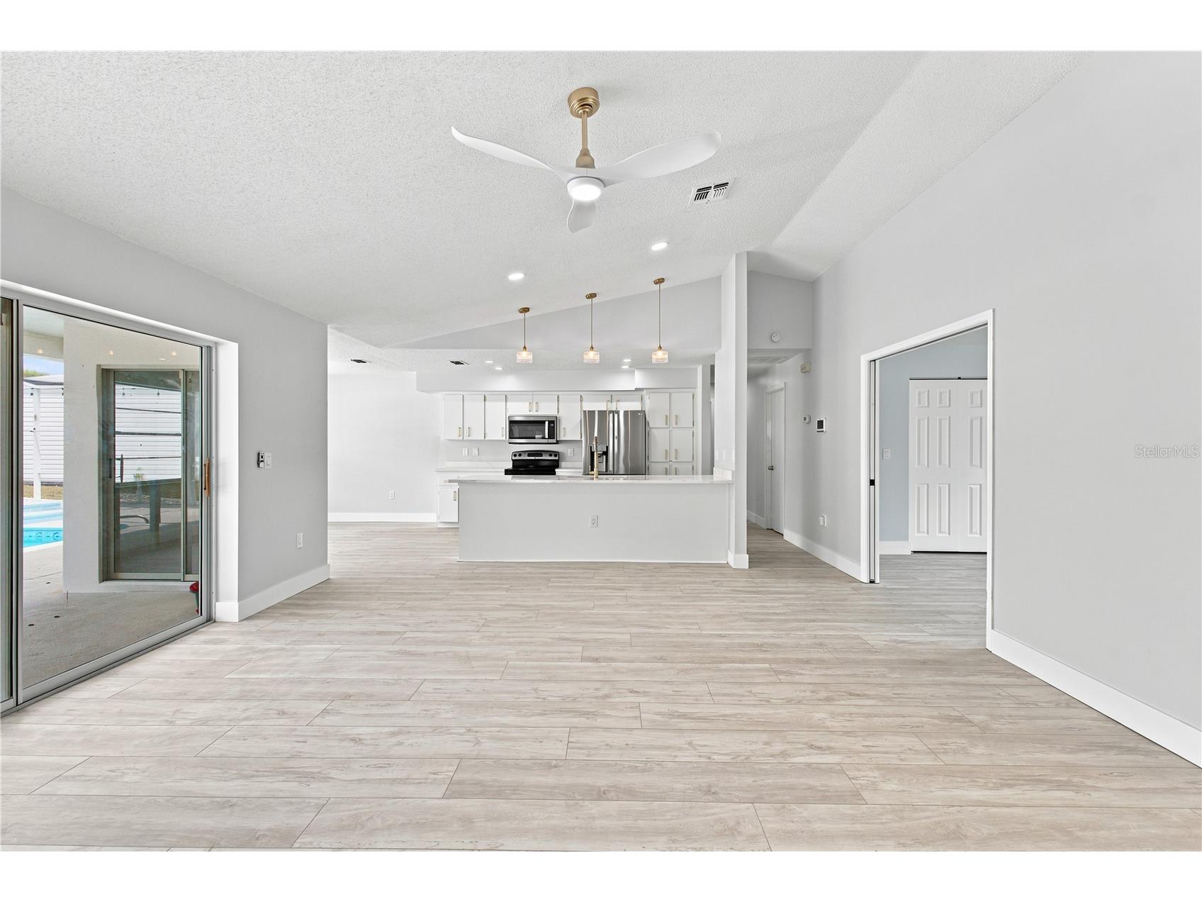 5098 Winterville Road Spring Hill FL 34608 W7887269 image6