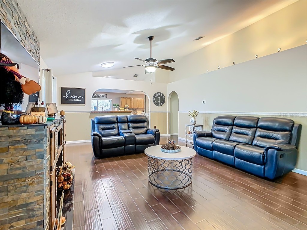 50989 Highway 27 #400 Davenport FL 33897 P4937048 image10