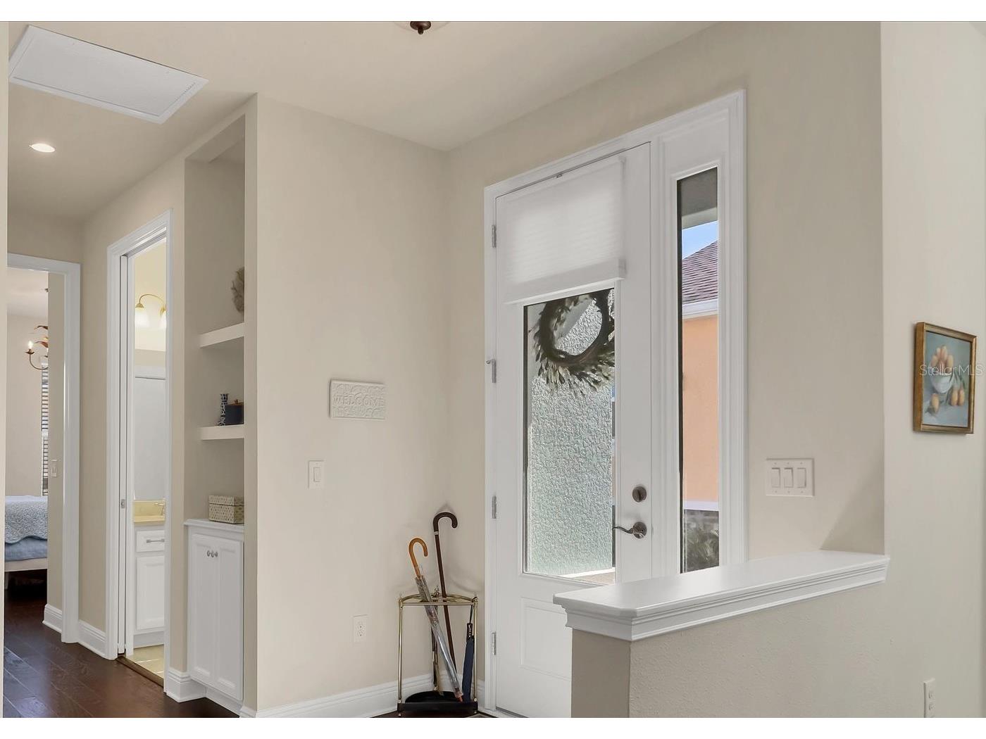 5099 Flag Street Sarasota FL 34232 A4680473 image2