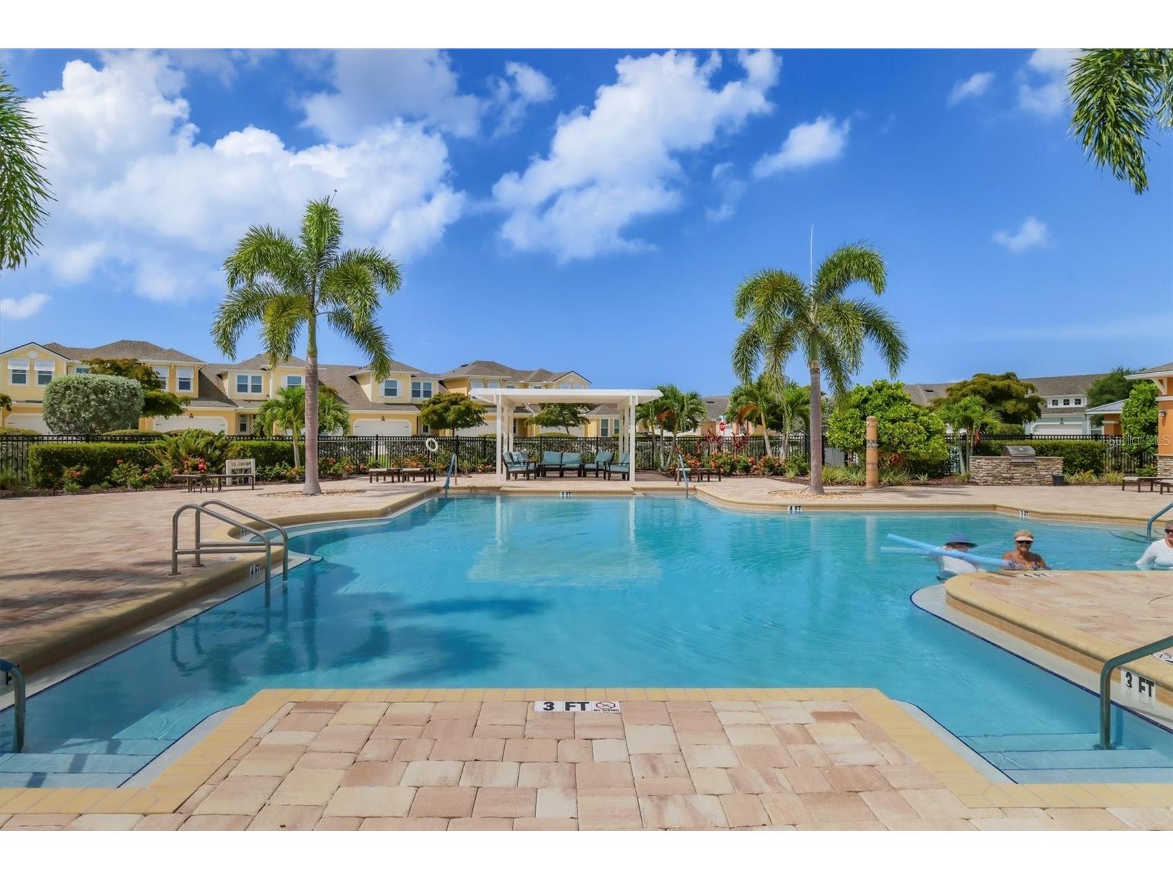 5099 Flag Street Sarasota FL 34232 A4680473 image30