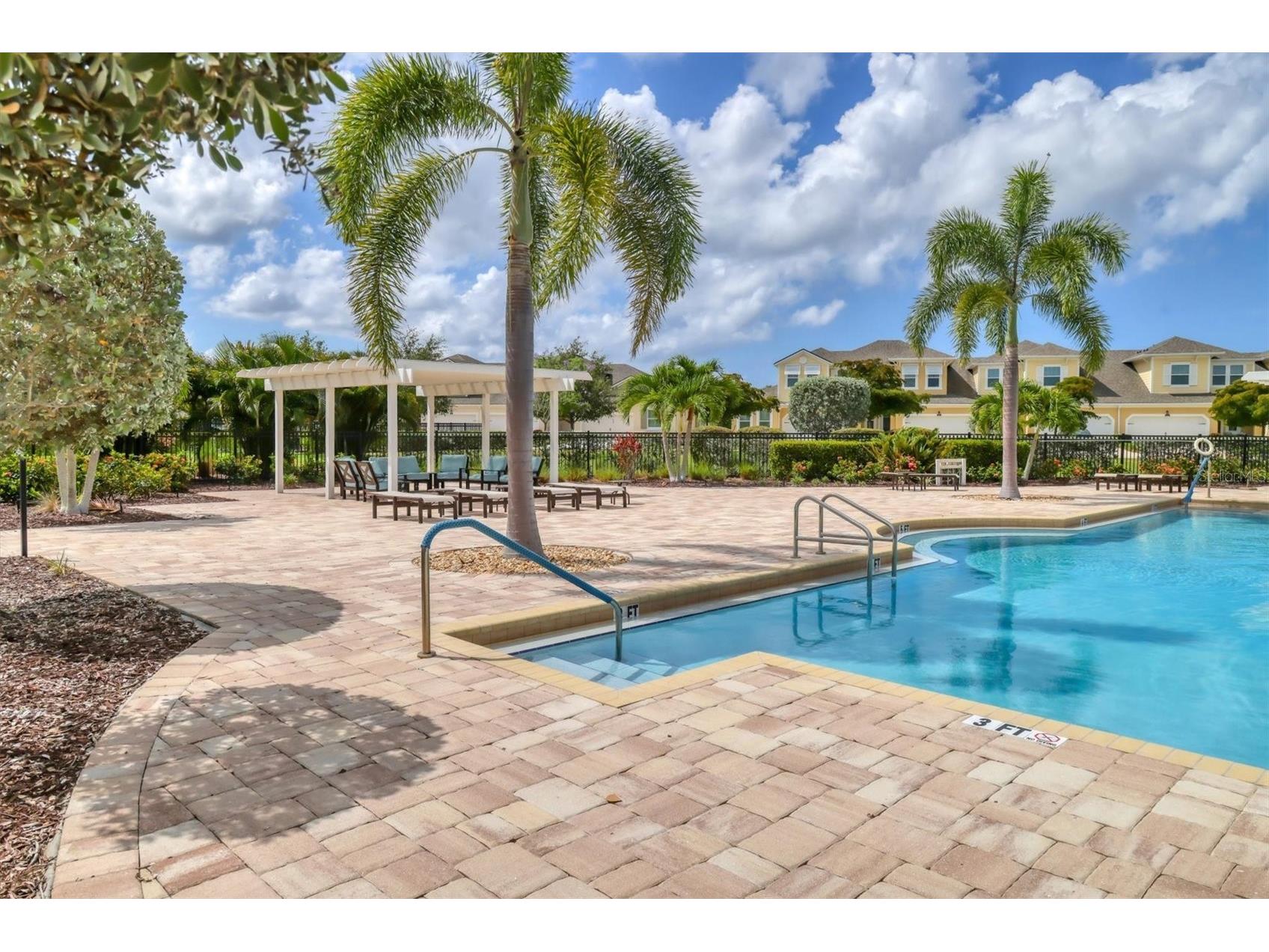 5099 Flag Street Sarasota FL 34232 A4680473 image31