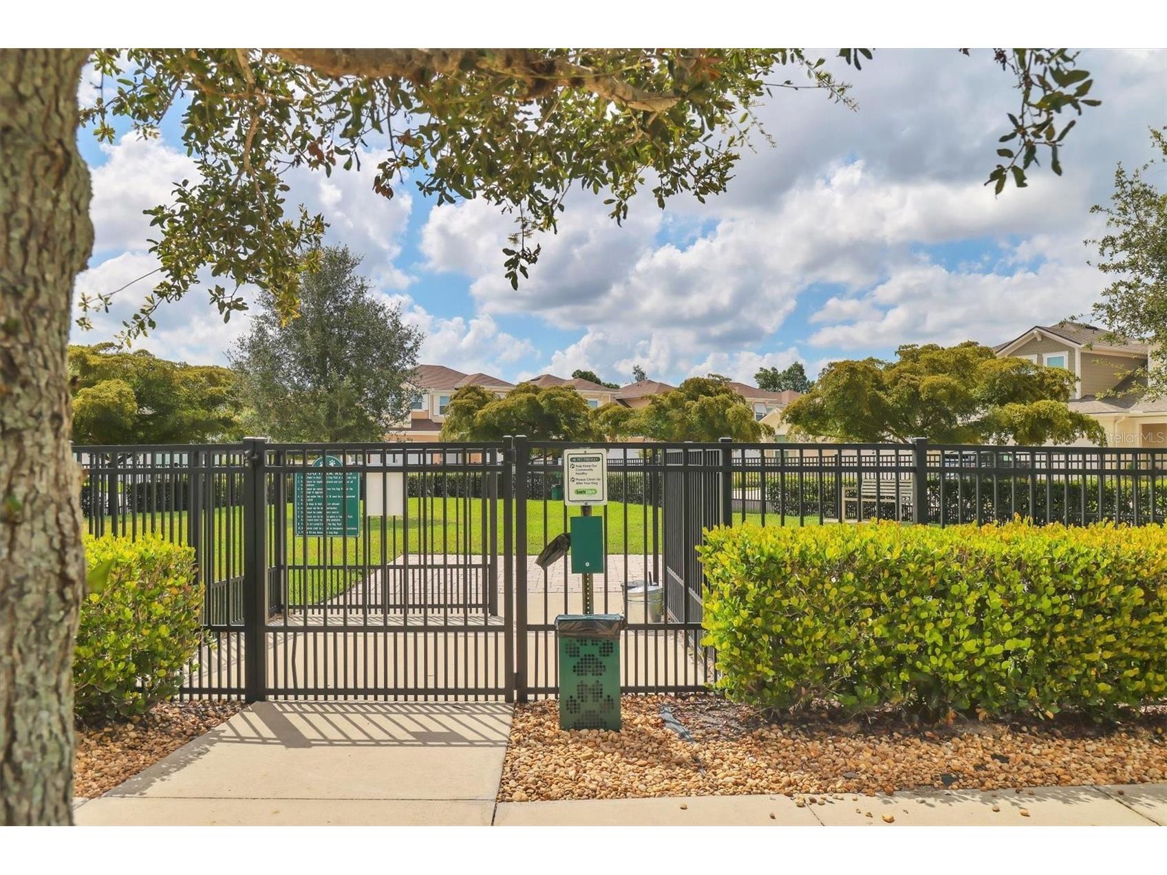 5099 Flag Street Sarasota FL 34232 A4680473 image36
