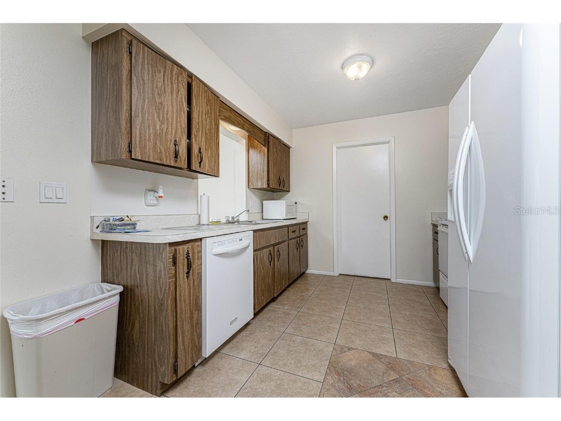 51 Boundary Boulevard #A & B Rotonda West FL 33947 C7504419 image19