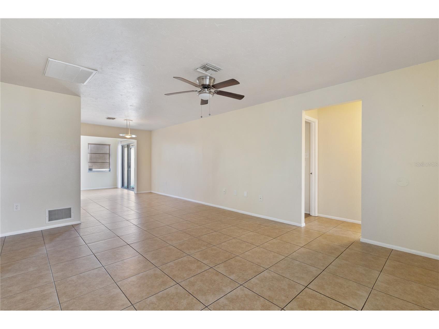 51 Boundary Boulevard #B Rotonda West FL 33947 C7519532 image5