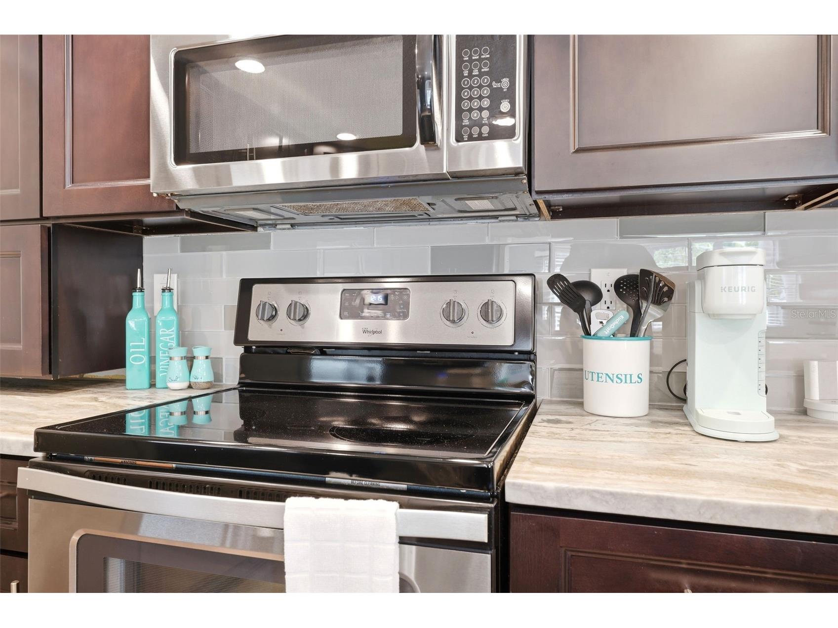 51 Cypress Drive Palm Harbor FL 34684 - LAKE TARPON TB8500235 image15