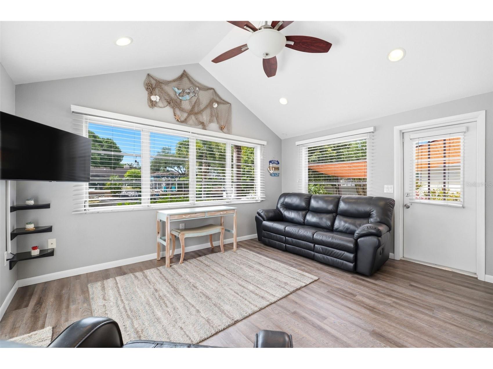 51 Cypress Drive Palm Harbor FL 34684 - LAKE TARPON TB8500235 image18