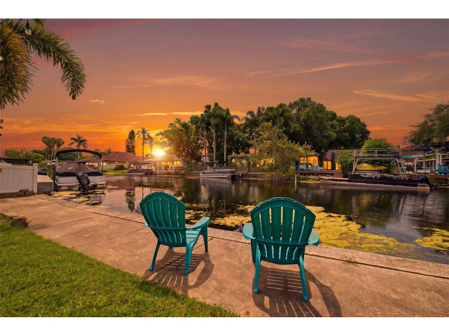 51 Cypress Drive Palm Harbor FL 34684 - LAKE TARPON TB8500235 image2