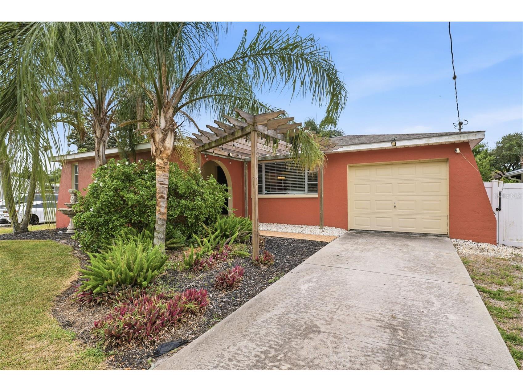 51 Cypress Drive Palm Harbor FL 34684 - LAKE TARPON TB8500235 image68