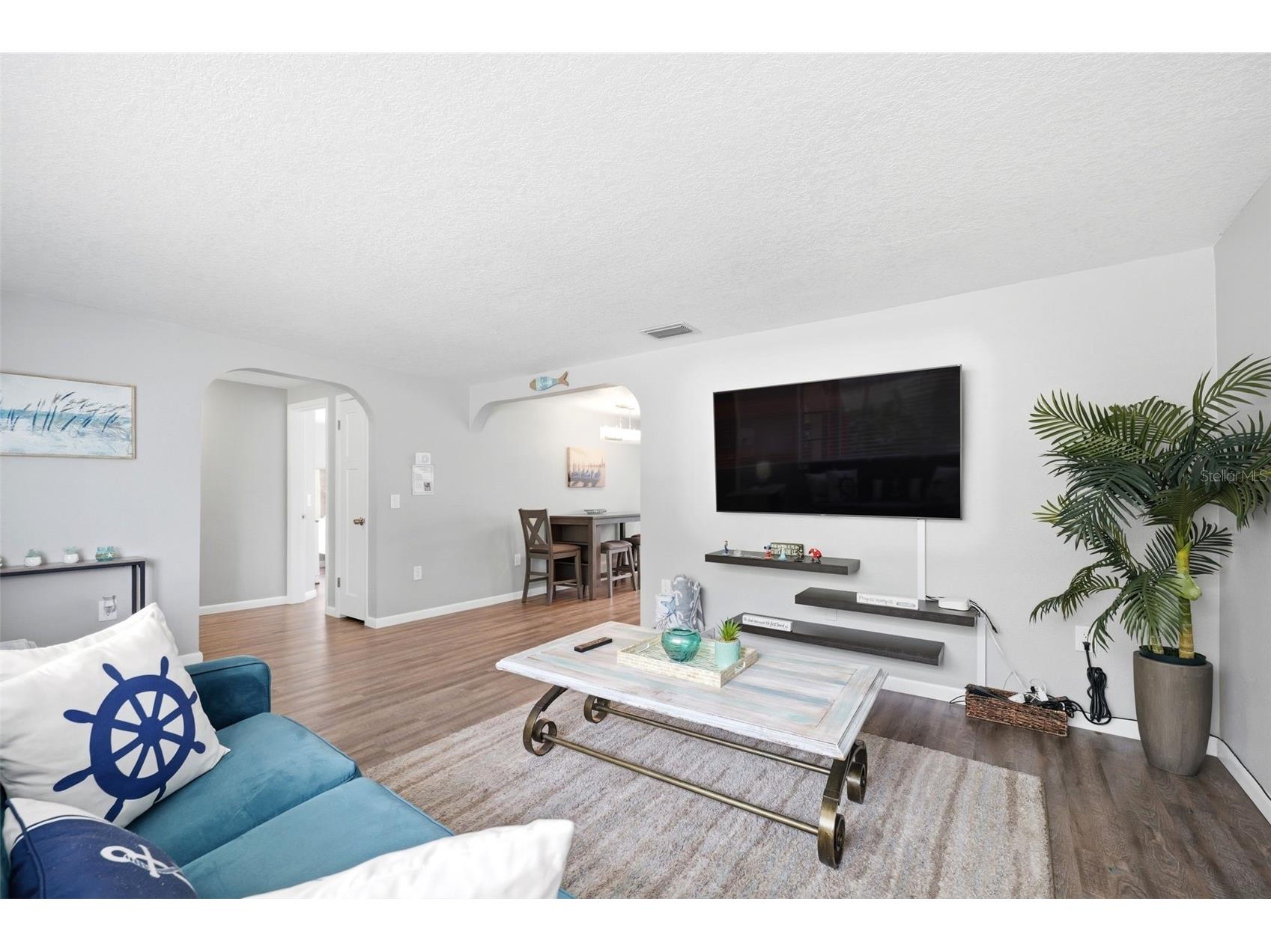 51 Cypress Drive Palm Harbor FL 34684 - LAKE TARPON TB8500235 image9