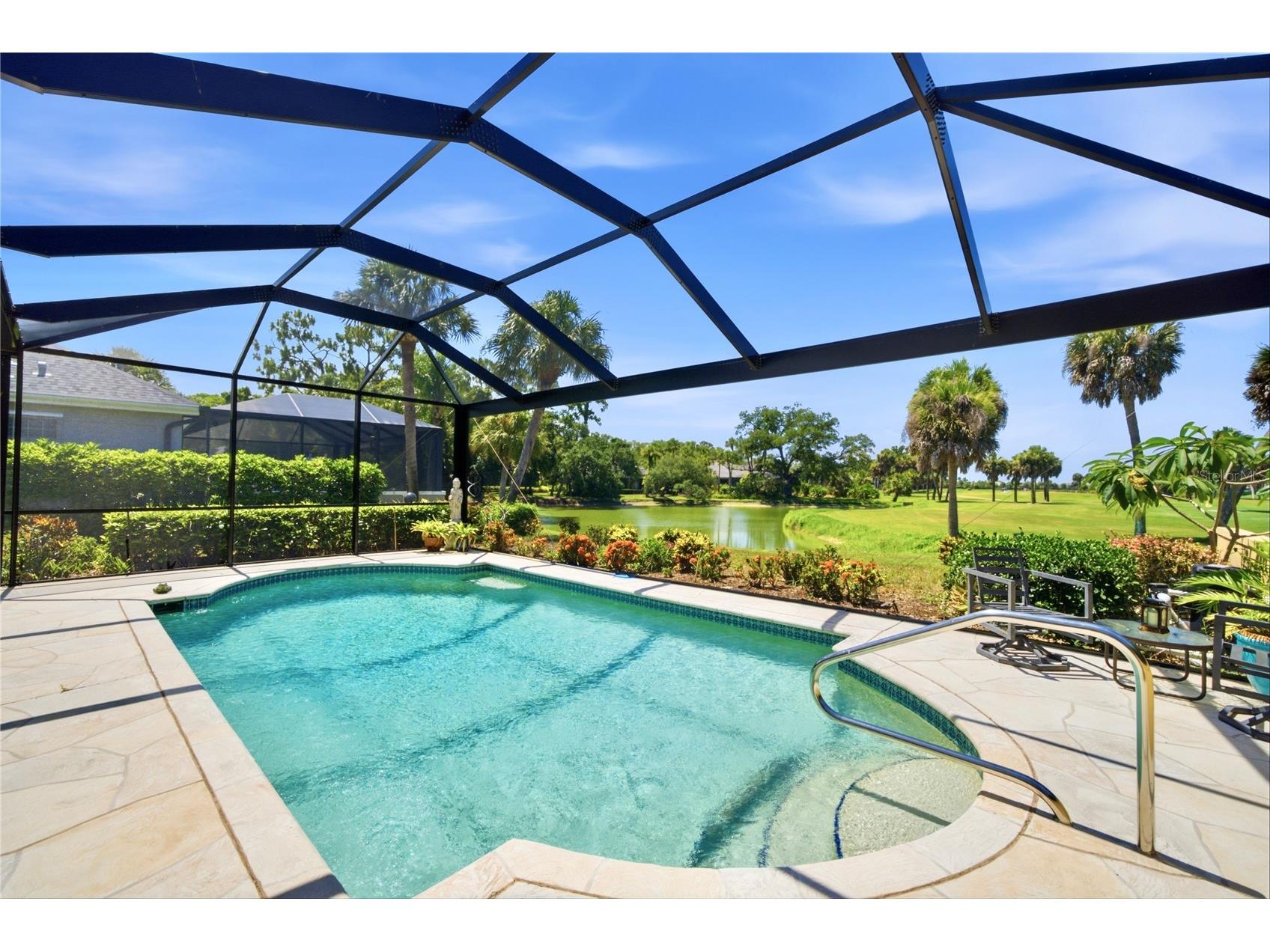 51 Golf View Drive Englewood FL 34223 D6147939 image1