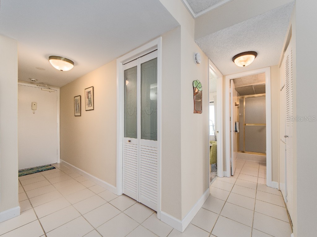 51 Island Way #1001 Clearwater Beach FL 33767 TB8440770 image10