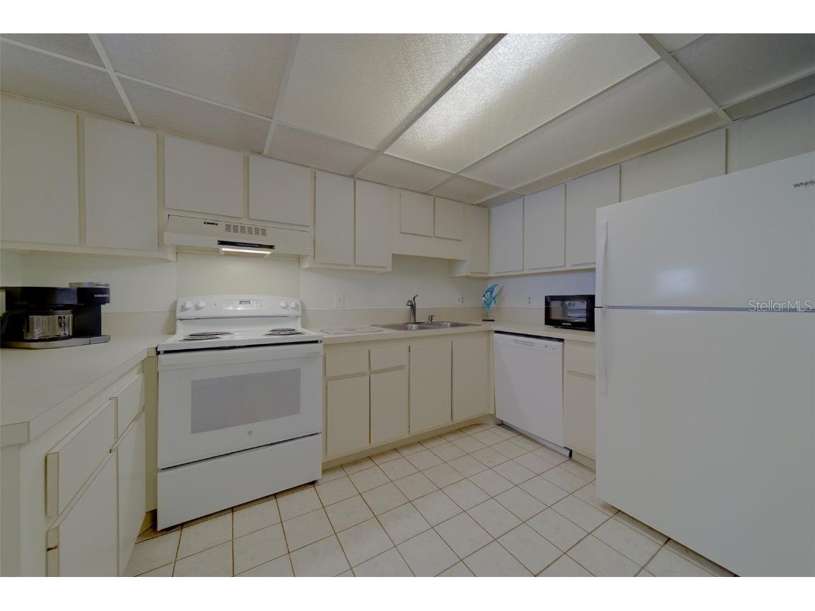 51 Island Way #101 Clearwater Beach FL 33767 TB8435521 image50