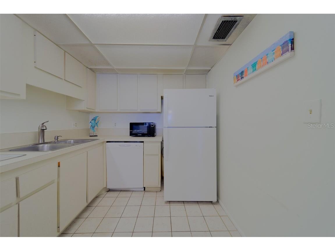 51 Island Way #101 Clearwater Beach FL 33767 TB8435521 image53