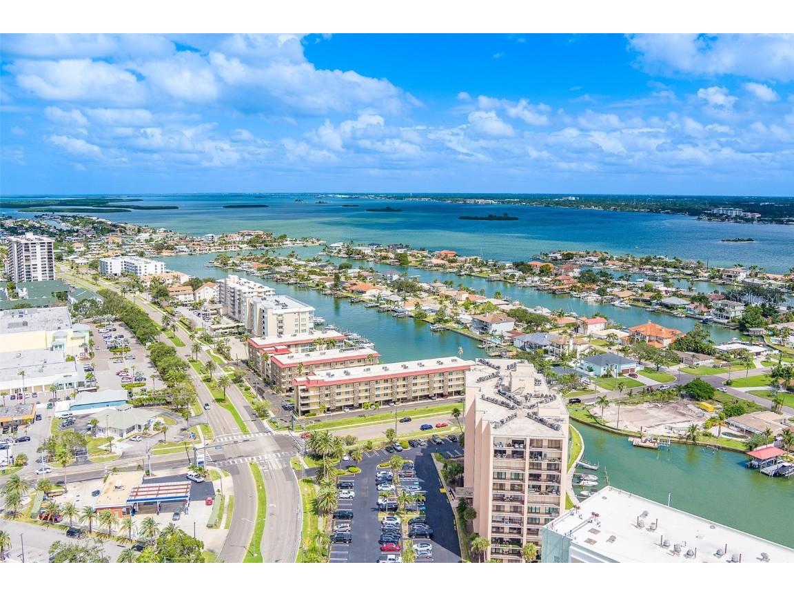 51 Island Way #101 Clearwater Beach FL 33767 TB8435521 image6
