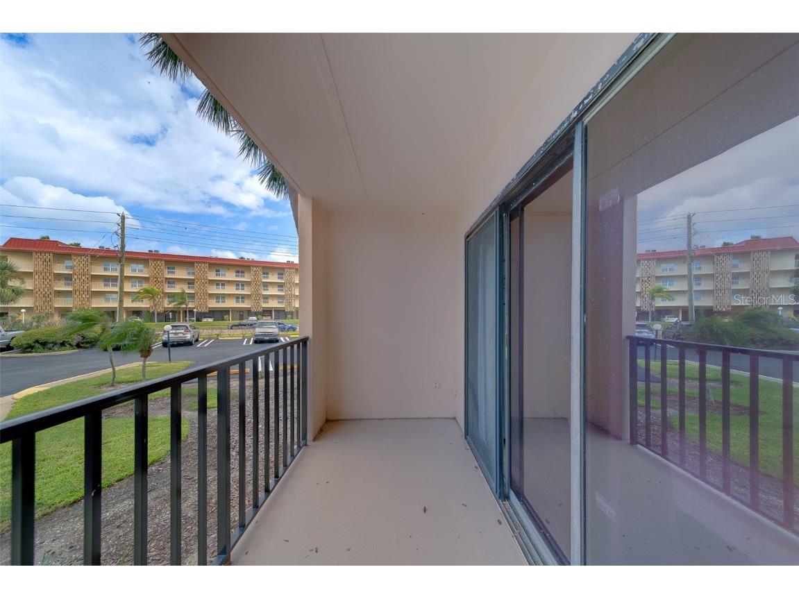 51 Island Way #101 Clearwater Beach FL 33767 TB8435521 image60
