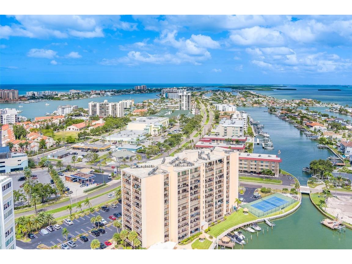 51 Island Way #101 Clearwater Beach FL 33767 TB8435521 image8