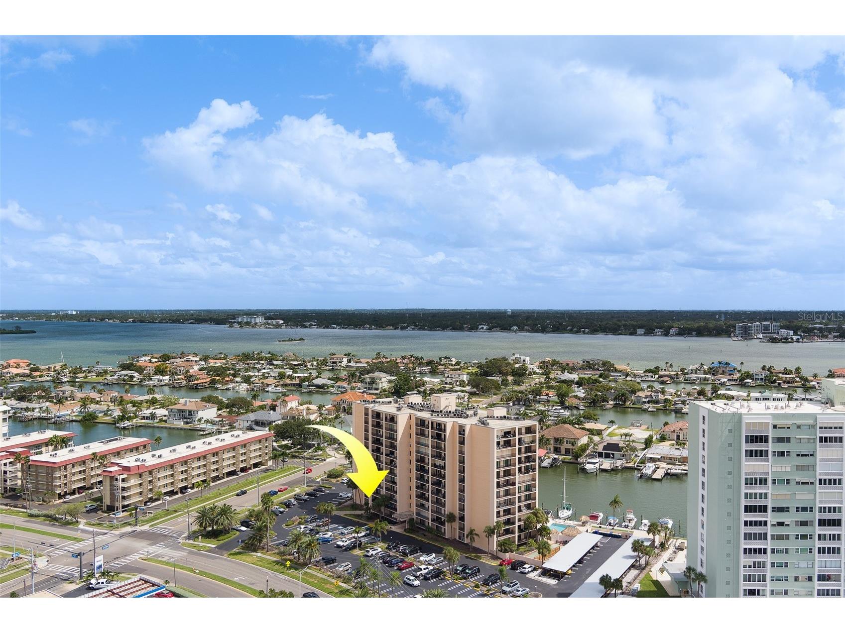 51 Island Way #101 Clearwater Beach FL 33767 TB8496231 image3