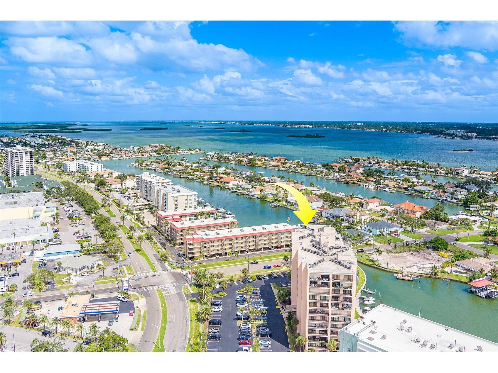 51 Island Way #101 Clearwater Beach FL 33767 TB8496231 image5