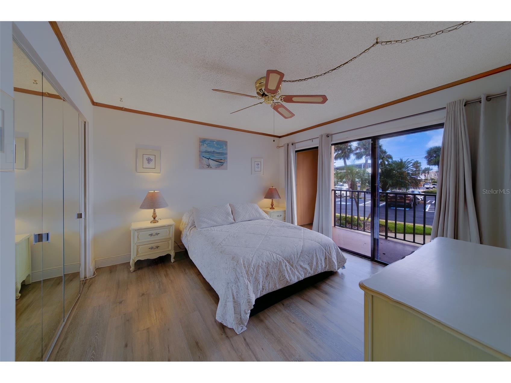51 Island Way #101 Clearwater Beach FL 33767 TB8496231 image56