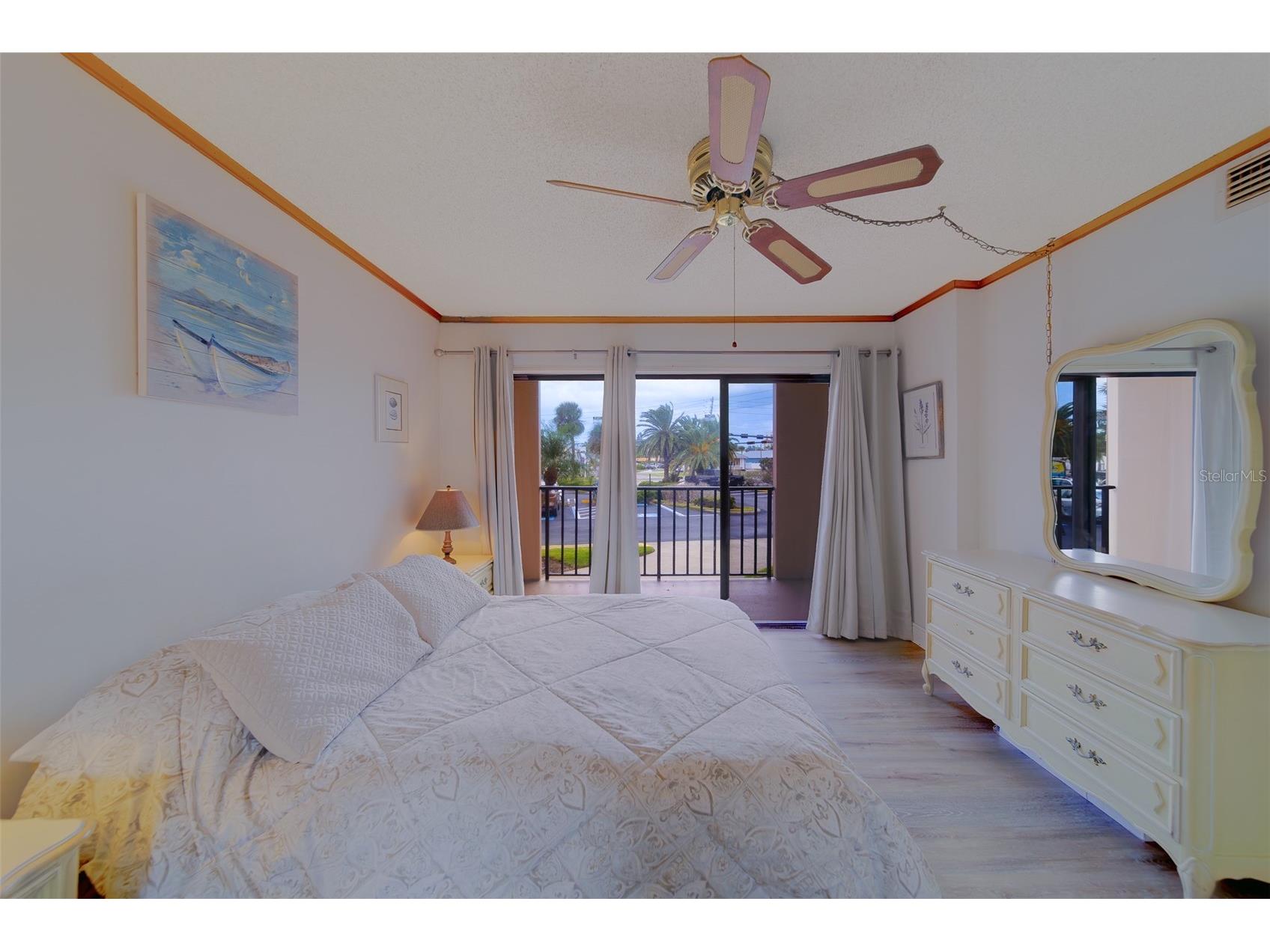 51 Island Way #101 Clearwater Beach FL 33767 TB8496231 image57