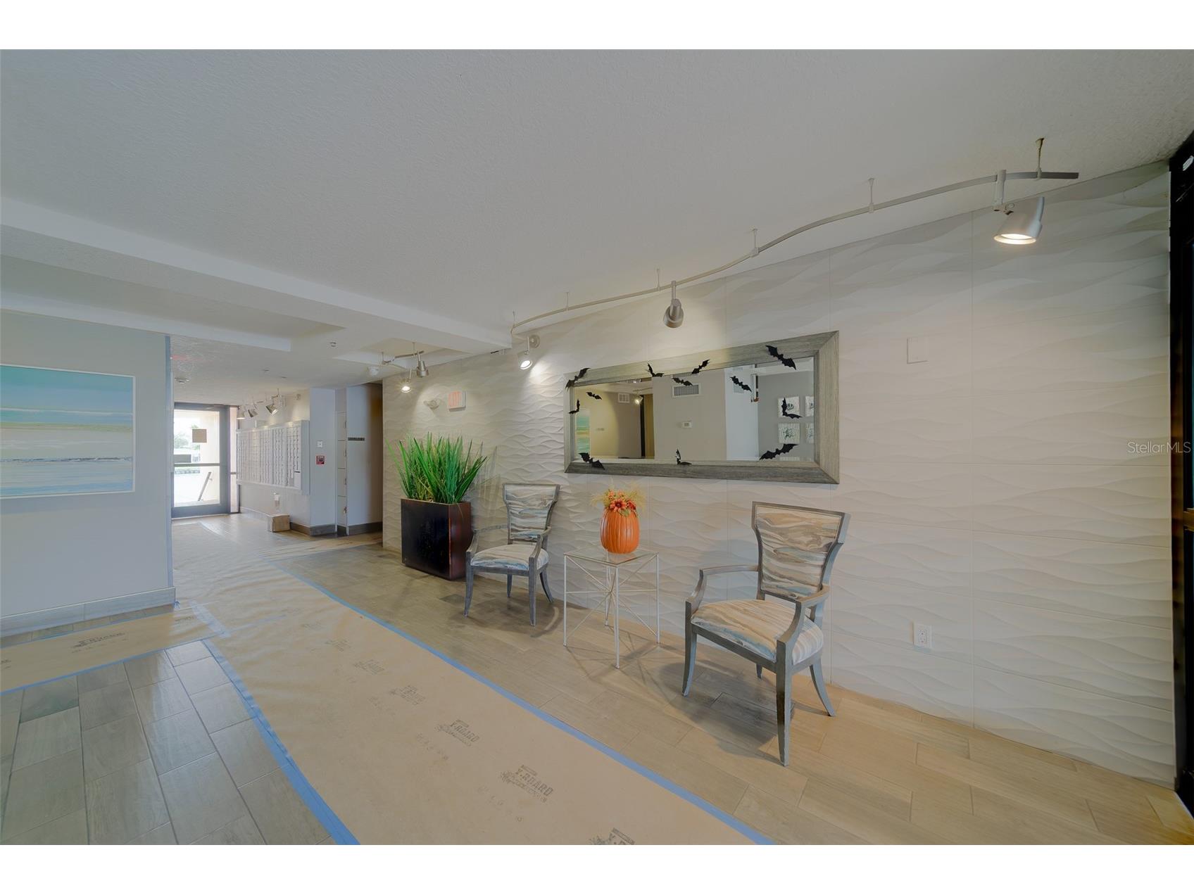 51 Island Way #101 Clearwater Beach FL 33767 TB8496231 image66