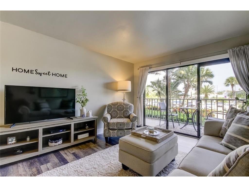 51 Island Way #103 Clearwater Beach FL 33767 - INTRACOASTAL WATERWAY U8212784 image16