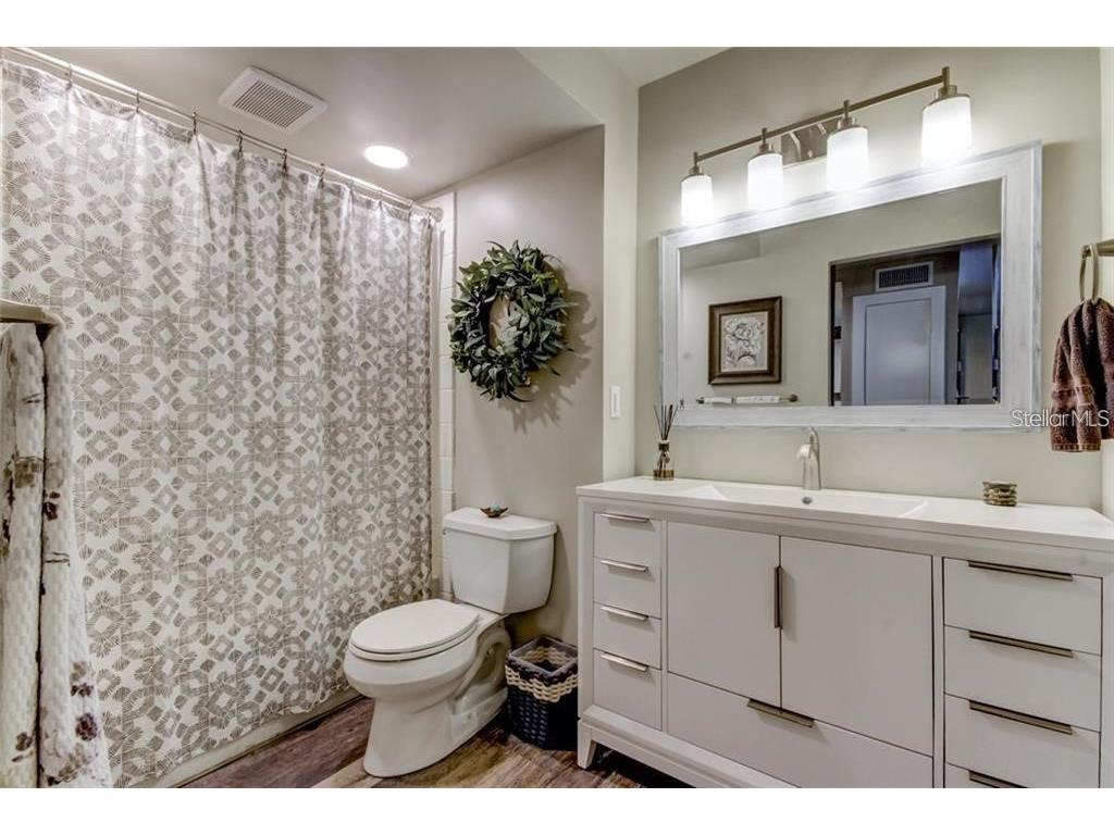 51 Island Way #103 Clearwater Beach FL 33767 - INTRACOASTAL WATERWAY U8212784 image18