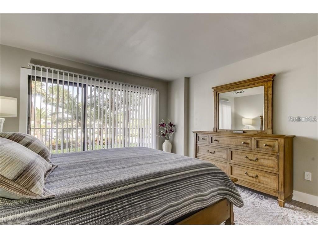 51 Island Way #103 Clearwater Beach FL 33767 - INTRACOASTAL WATERWAY U8212784 image21