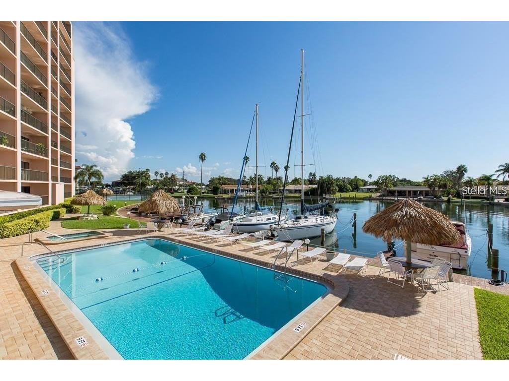51 Island Way #103 Clearwater Beach FL 33767 - INTRACOASTAL WATERWAY U8212784 image29