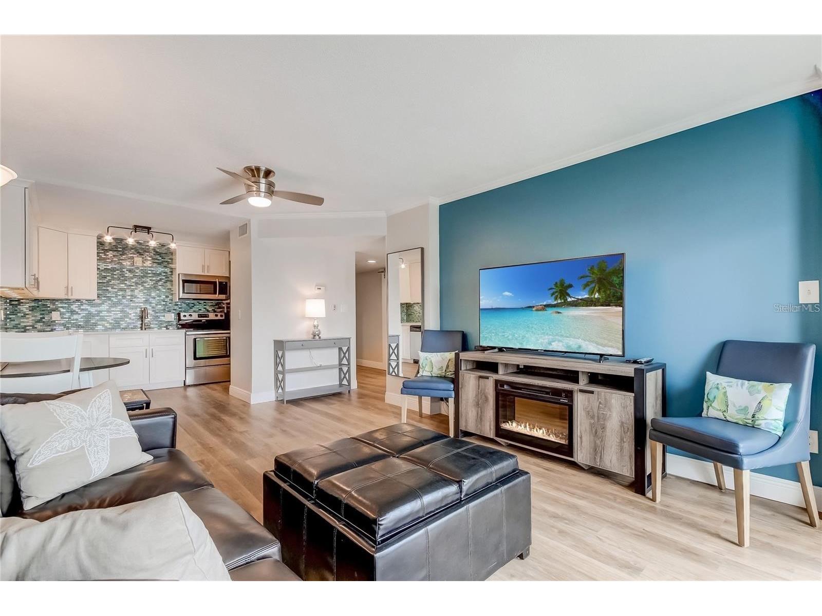 51 Island Way #104 Clearwater Beach FL 33767 - INTRACOASTAL WATERWAY TB8515523 image25