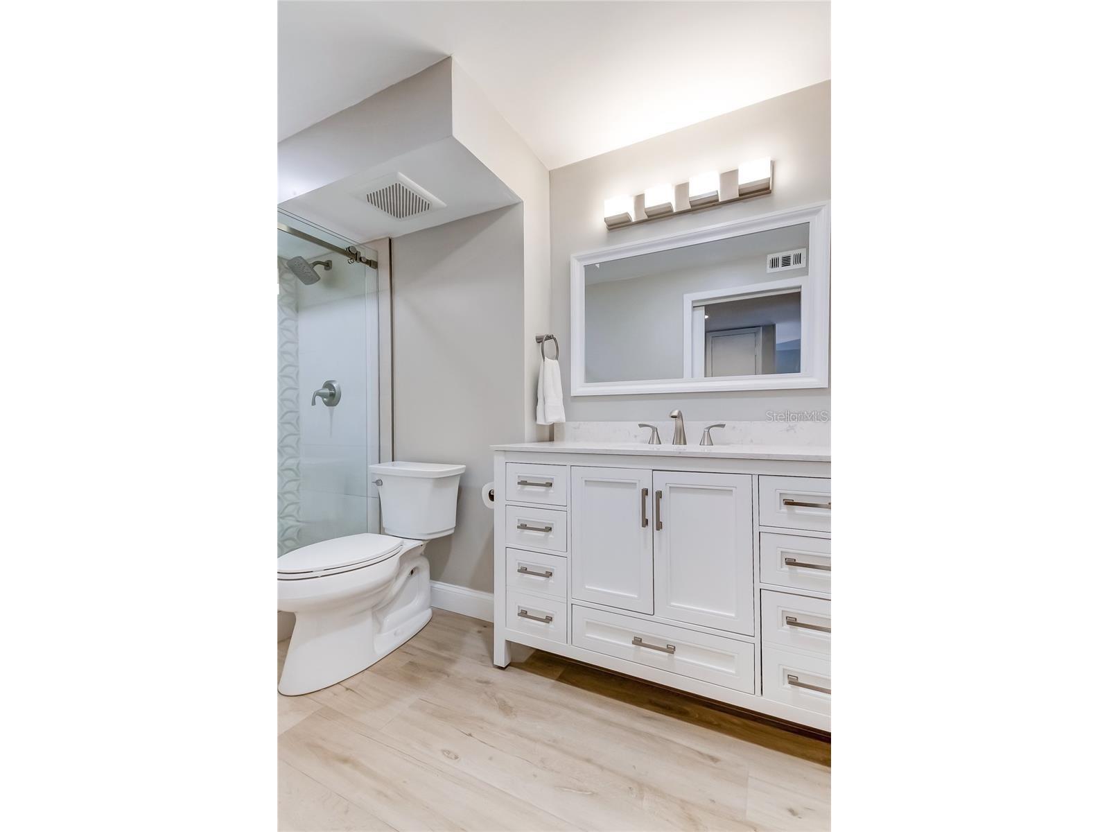 51 Island Way #104 Clearwater Beach FL 33767 - INTRACOASTAL WATERWAY TB8515523 image28