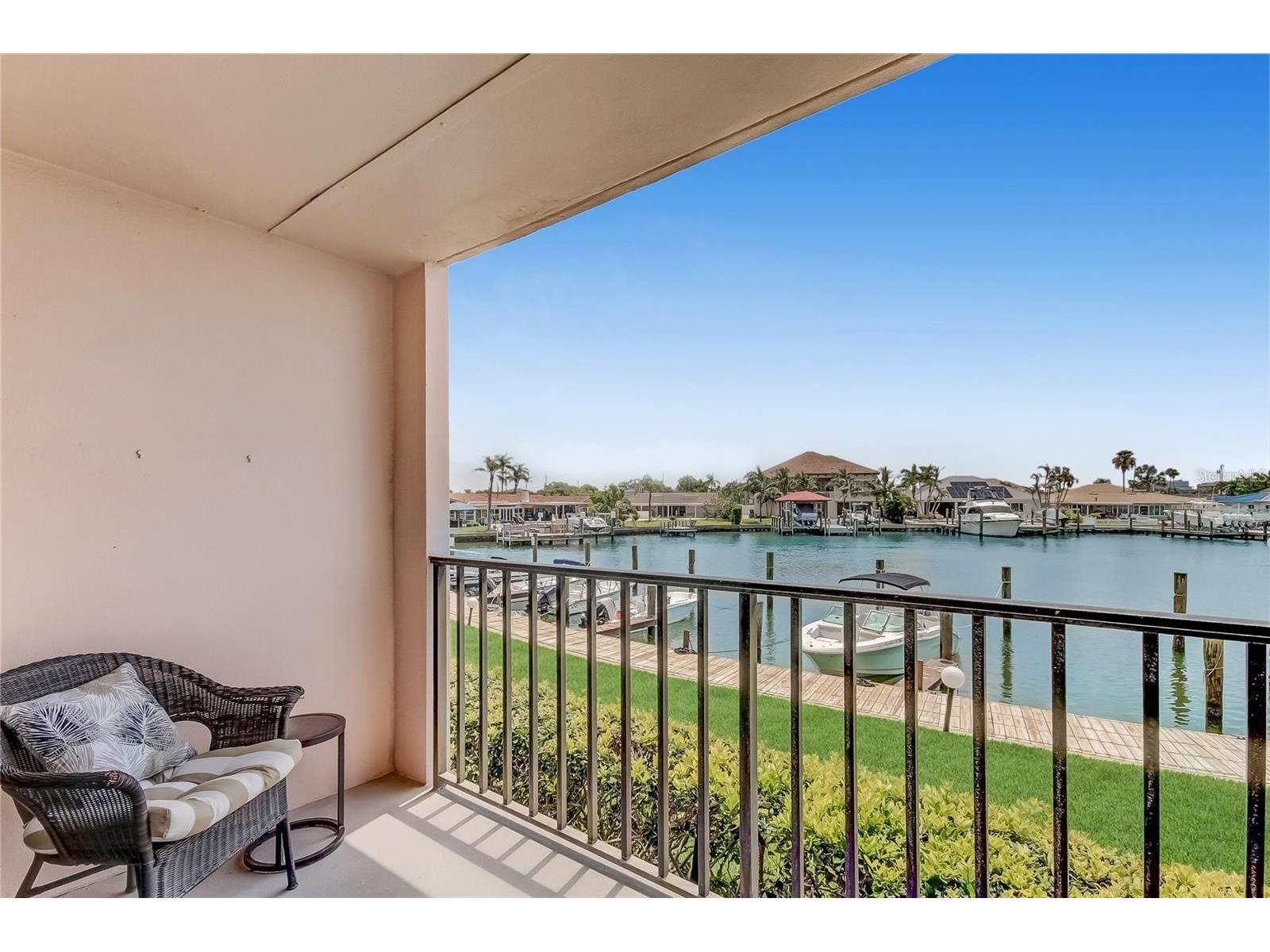 51 Island Way #104 Clearwater Beach FL 33767 - INTRACOASTAL WATERWAY TB8515523 image33