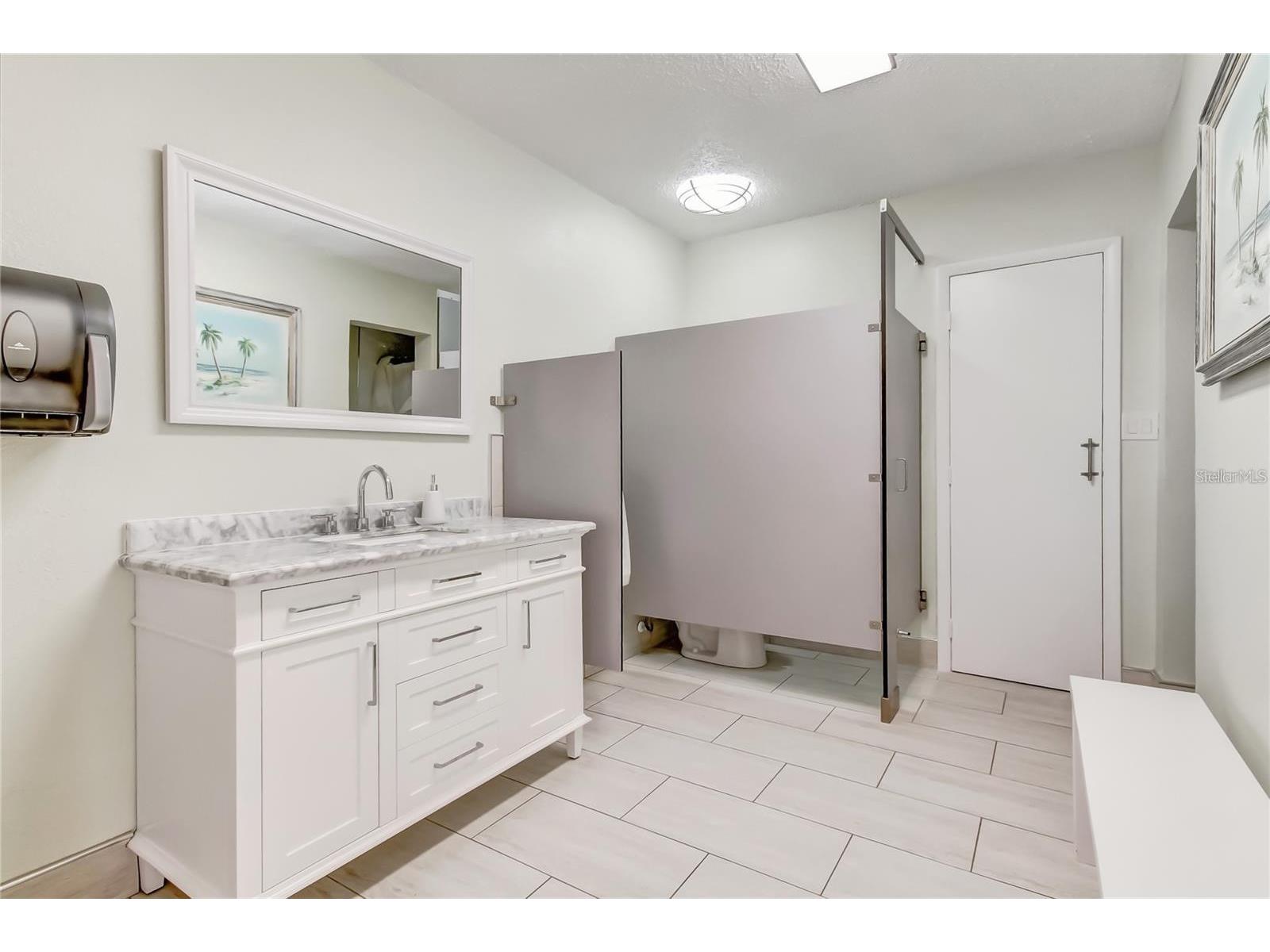 51 Island Way #104 Clearwater Beach FL 33767 - INTRACOASTAL WATERWAY TB8515523 image59