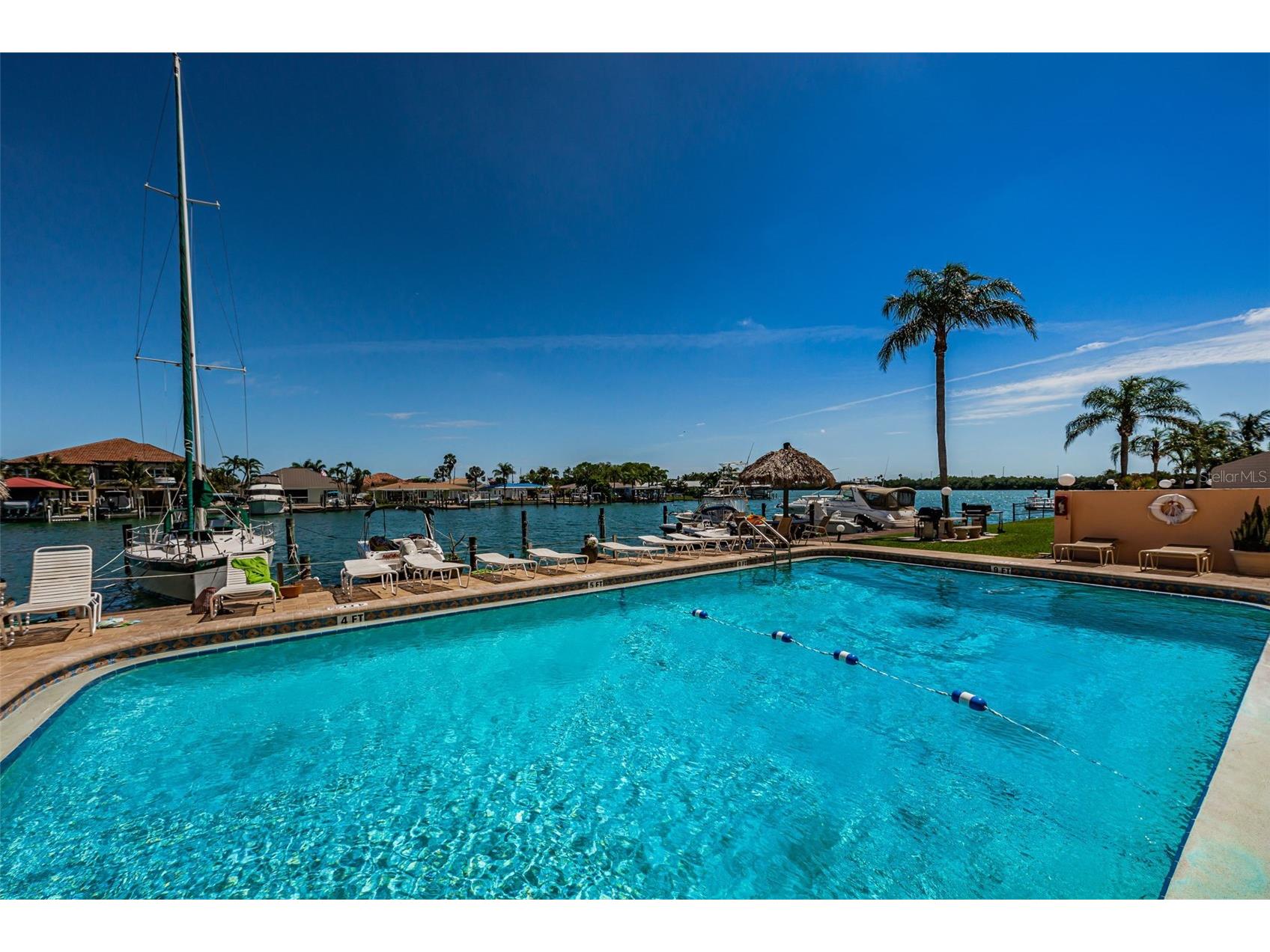 51 Island Way #306 Clearwater Beach FL 33767 - INTRACOASTAL WATERWAY TB8508132 image14