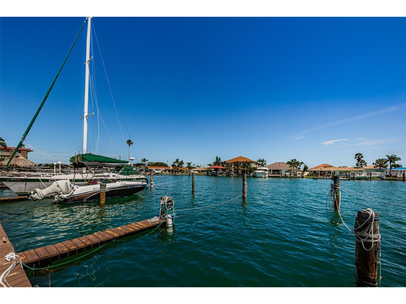 51 Island Way #306 Clearwater Beach FL 33767 - INTRACOASTAL WATERWAY TB8508132 image22