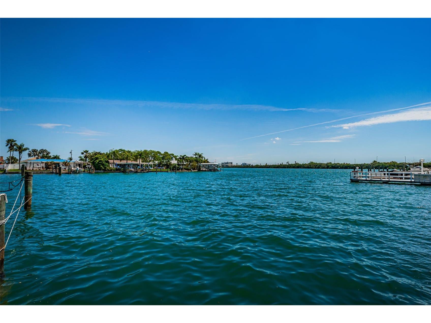 51 Island Way #306 Clearwater Beach FL 33767 - INTRACOASTAL WATERWAY TB8508132 image23