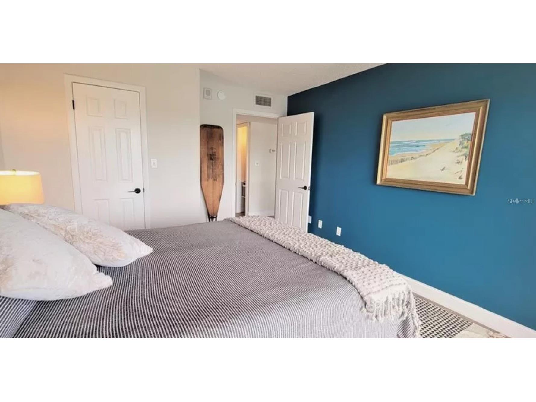 51 Island Way #306 Clearwater Beach FL 33767 - INTRACOASTAL WATERWAY TB8508132 image8