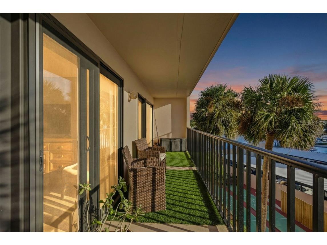 51 Island Way #311 Clearwater Beach FL 33767 TB8456034 image19