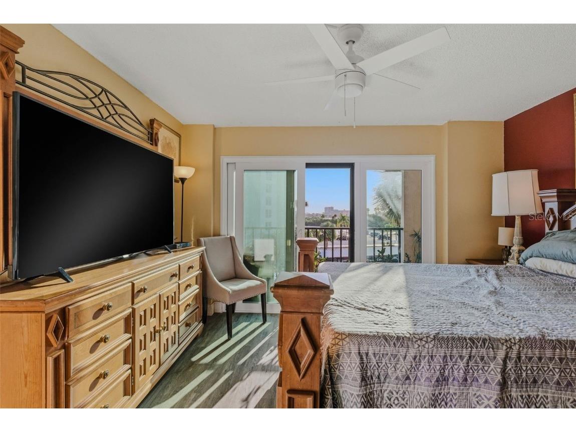 51 Island Way #311 Clearwater Beach FL 33767 TB8456034 image25