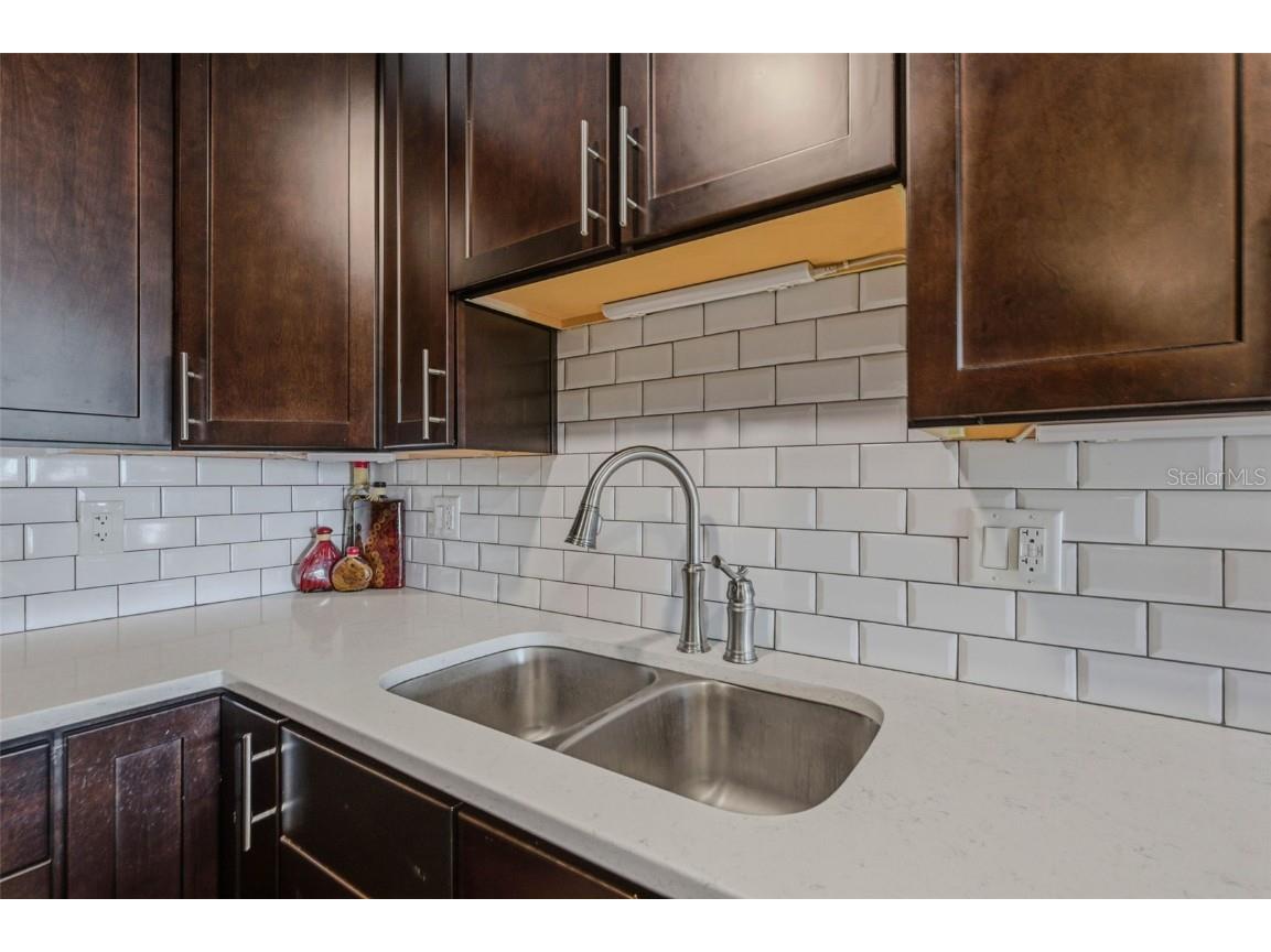 51 Island Way #311 Clearwater Beach FL 33767 TB8456034 image6