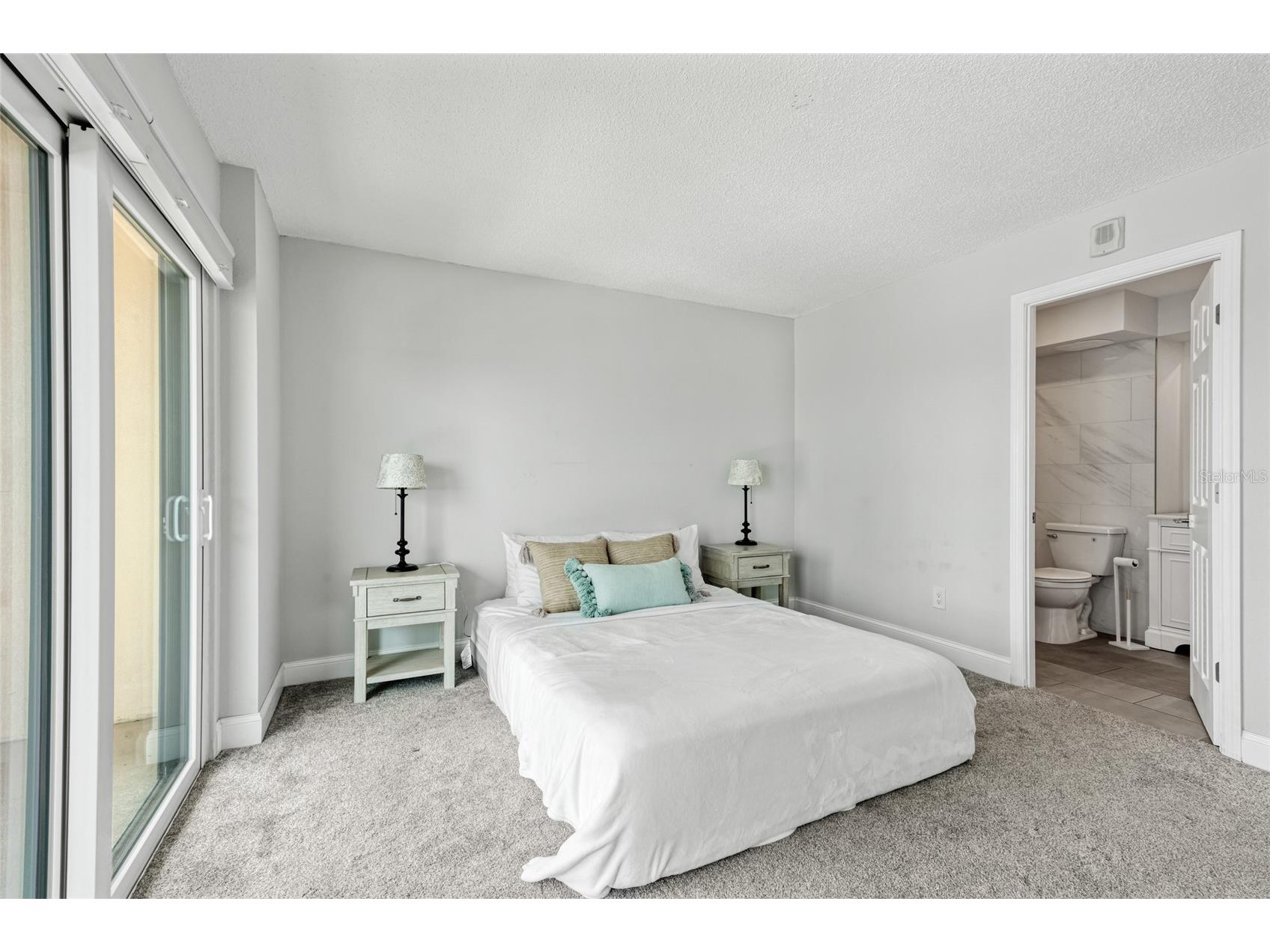 51 Island Way #411 Clearwater Beach FL 33767 TB8511927 image21